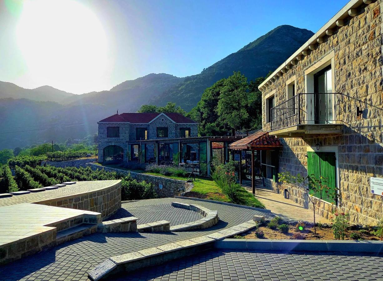 Markovic Winery And Estate Apartments Cetinje Buitenkant foto