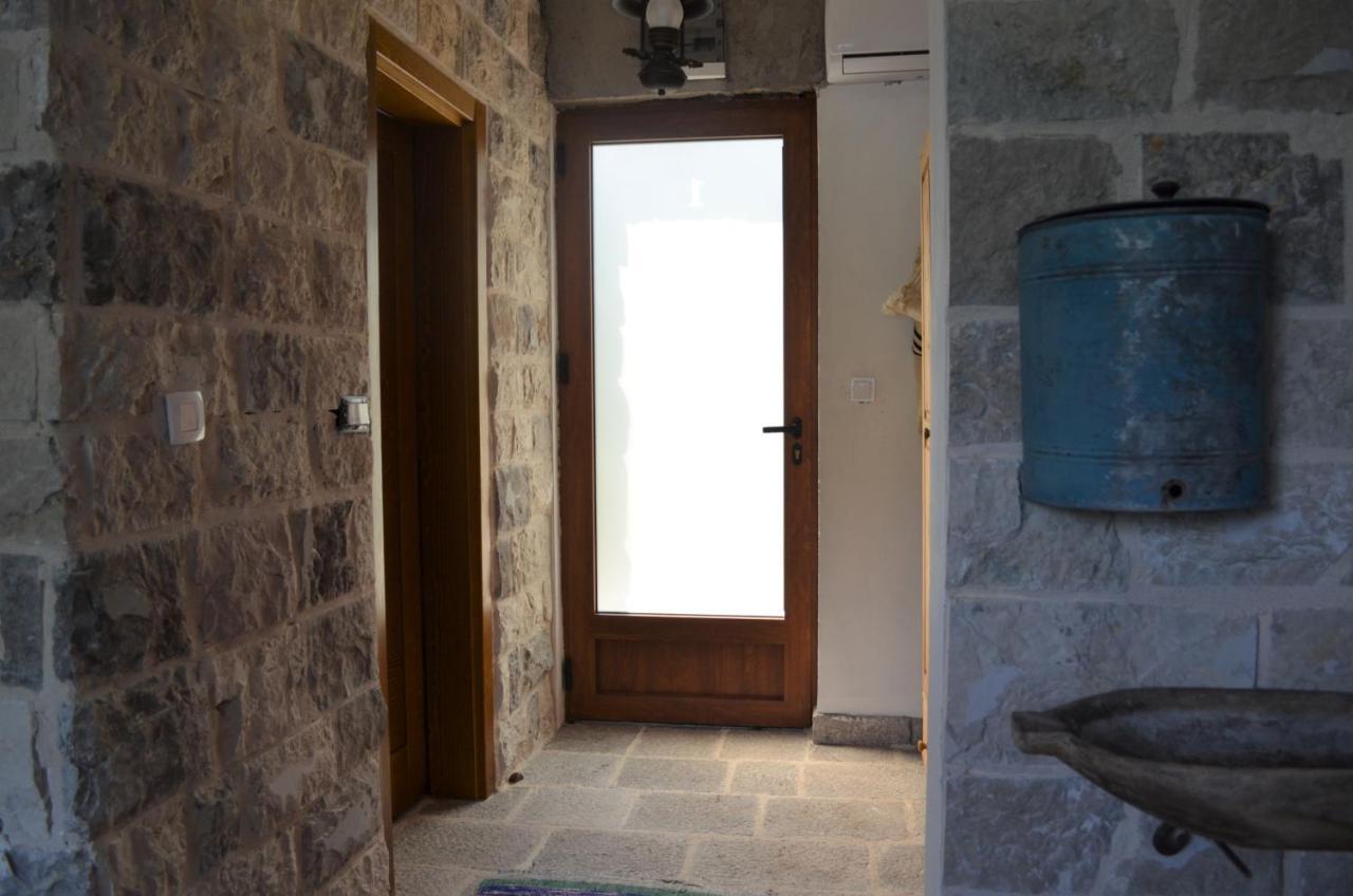 Markovic Winery And Estate Apartments Cetinje Buitenkant foto