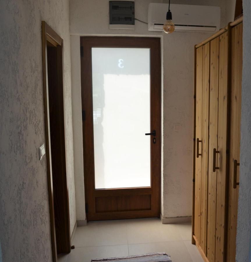 Markovic Winery And Estate Apartments Cetinje Buitenkant foto